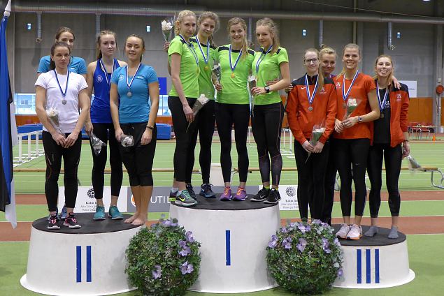 Vidukas Nmme KJK naiskond 4 x 400m jooksus:Helin Meier Annika Sakkarias Katrin Ktt Elis-Helen